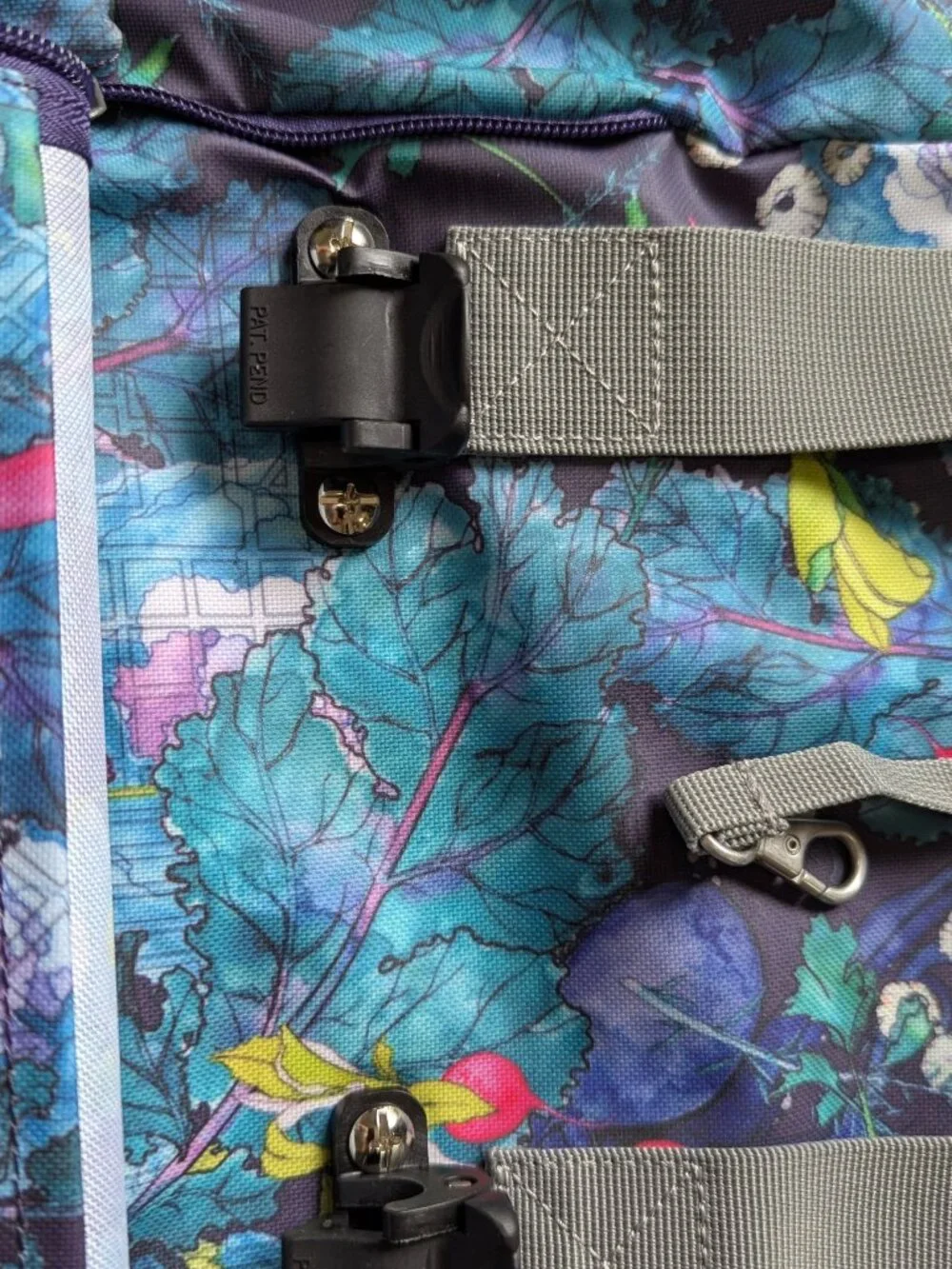 Detours Ballard Market Pannier/ Tote/ Backpack Bike Bag Kaleidoscope Dream Print